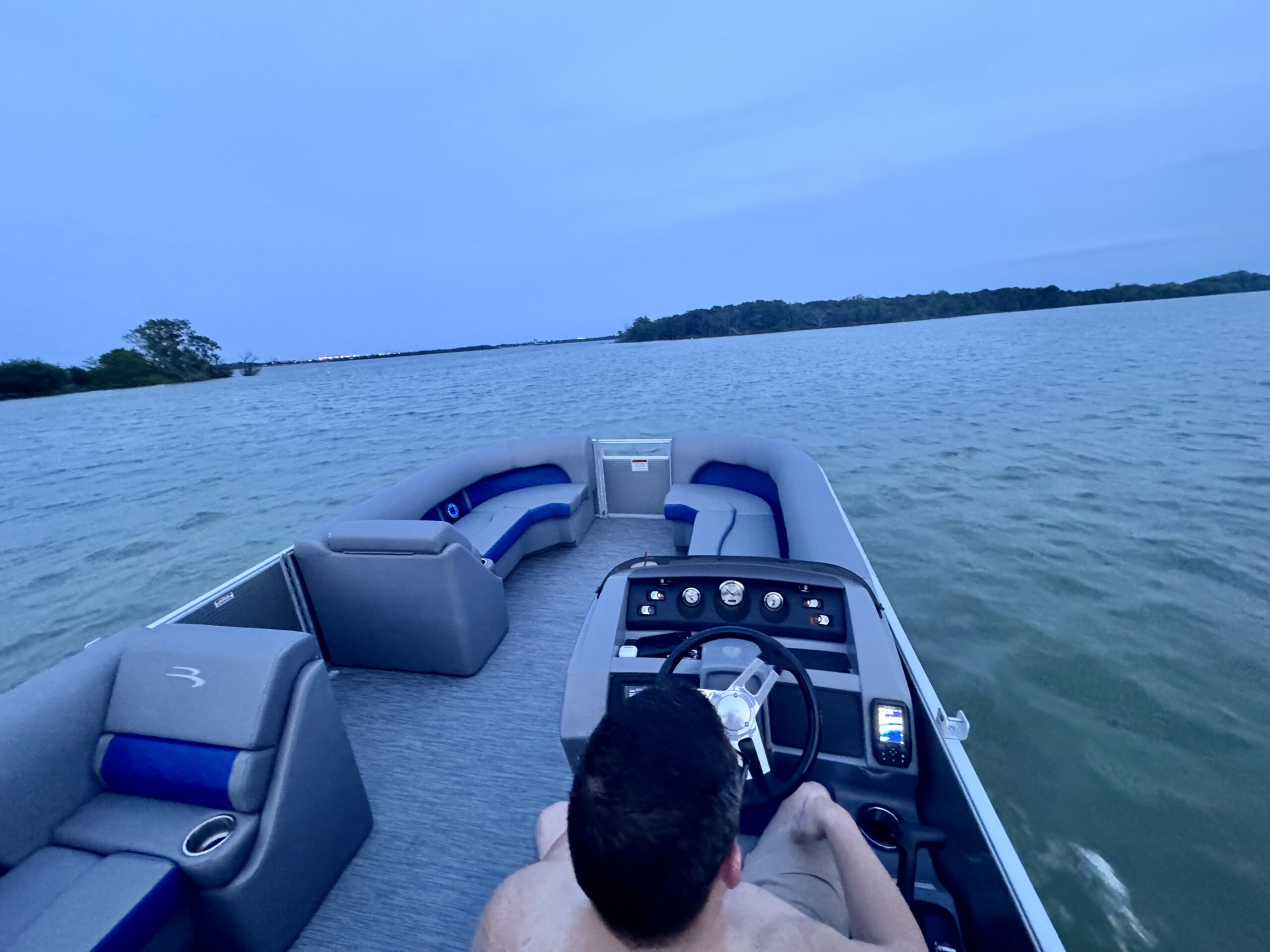 2023 Bennington Pontoon photo 5