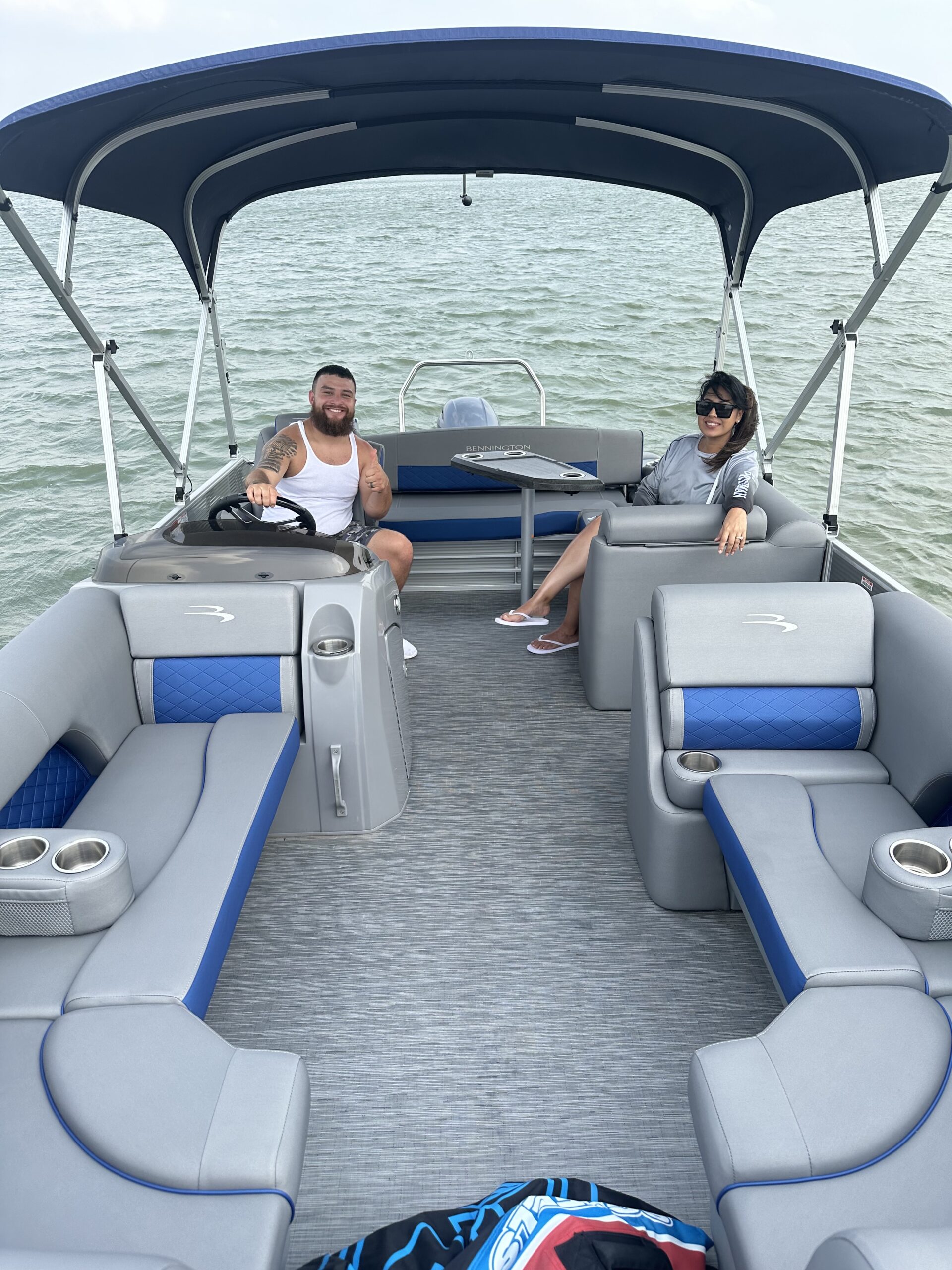 2023 Bennington Pontoon photo 2